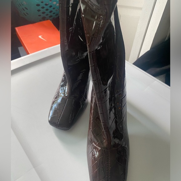 Leather brown boots! - Picture 4 of 4